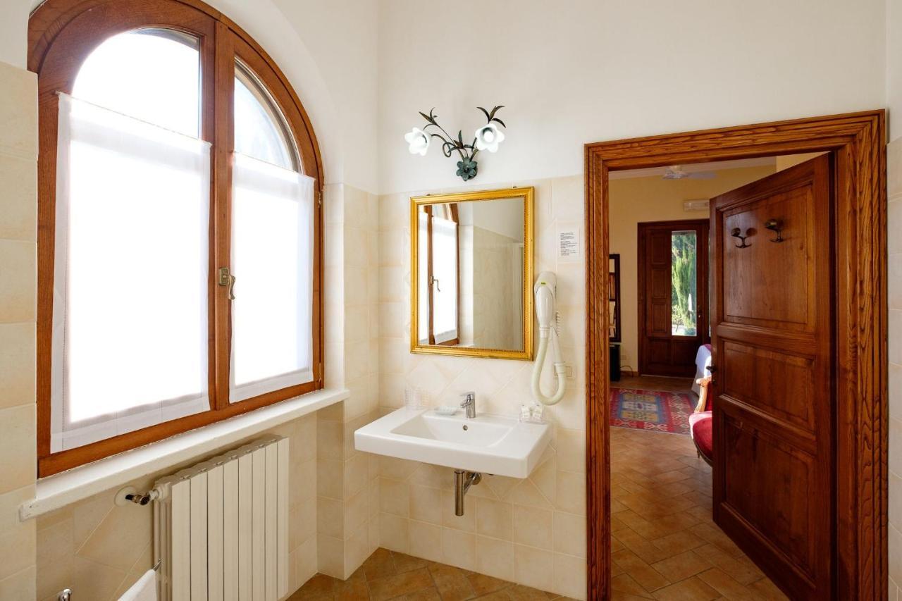 B&B Villa Giulia Saturnia Buitenkant foto